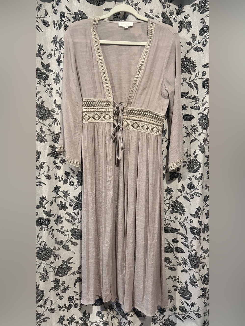 Rebellion Lace-Trim Maxi Cardigan in Dusty Mauve